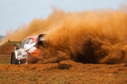 Kalle Rovanperä prorroga su estancia en el liderato del Safari Rally