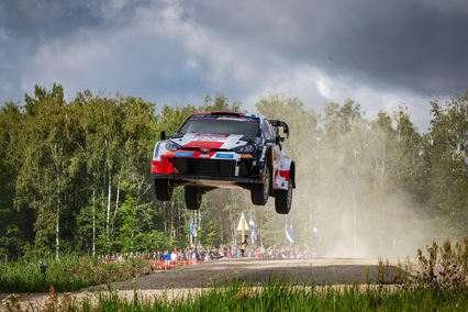 Kalle Rovanperä se destaca al frente del Rally de Estonia tras una mañana perfecta