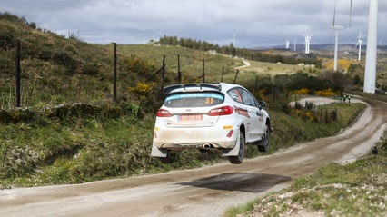 Kaspar Kasari birla el triunfo en ERC3 a Dmitry Feofanov en el último tramo