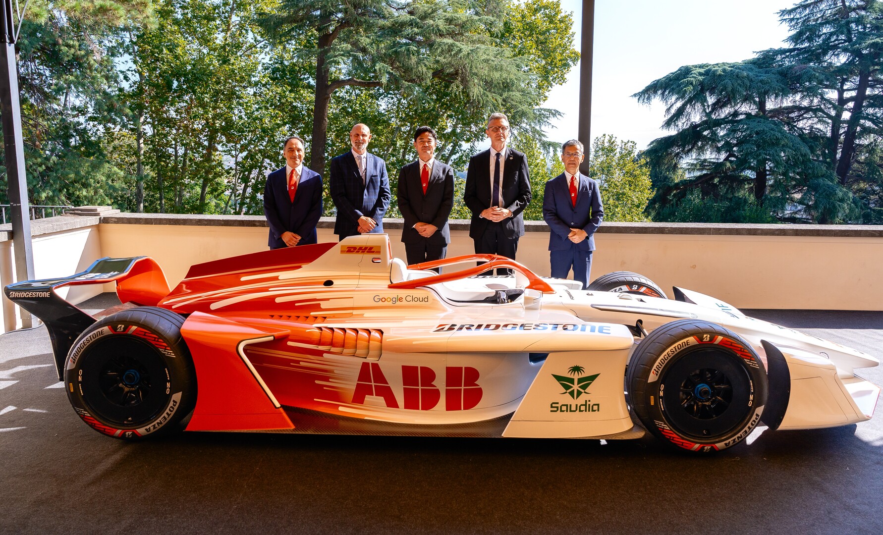 Bridgestone muestra los neumáticos que utilizarán los Fórmula E Gen4 a partir de esta temporada 2026/2027