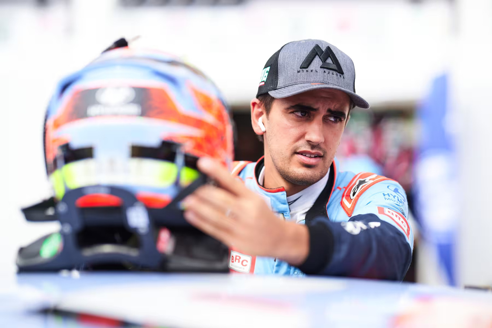 El campeón mundial del WTCR Mikel Azcona, confirmado para el Rallye de Tierra de Granada 2026