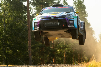 Korhonen lidera en Finlandia tras el vuelco de Solberg