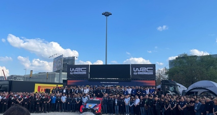 La familia del WRC se une en recuerdo a Craig Breen