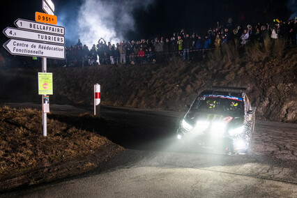 La FIA castiga a Oliver Solberg por hacer drift camino al podio final en el Rallye de Monte-Carlo