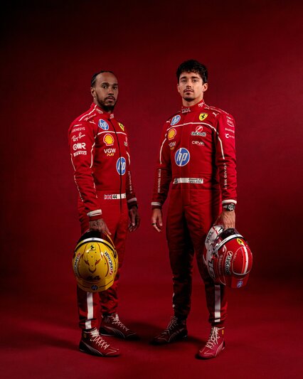 La primera foto juntos de Leclerc y Hamilton