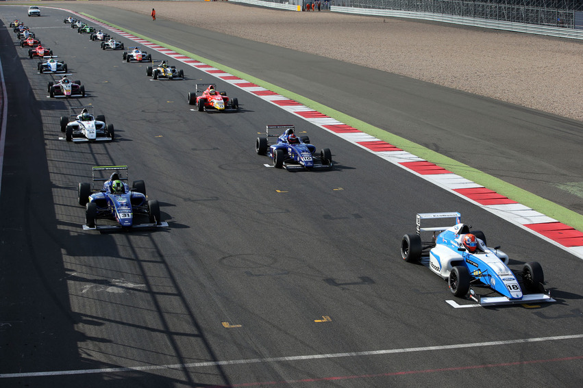 Lando Norris y Ricky Collard se jugarán el título en Brands Hatch