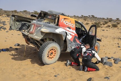 Lategan se cae de la lucha por el Dakar, duelo Al-Attiyah vs Roma a dos etapas del final
