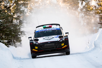 Lorenzo Bertelli con el cuarto Ford Puma Rally1 en el Rallye de Suecia