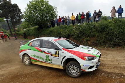 Luchado pódium de Jorge del Cid y Nerea Odriozola en el Rallye Terra da Auga