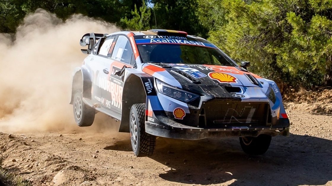 Neuville, a 4 tramos de batir a Ogier y llevarse el Rally Acrópolis 2026 para Hyundai