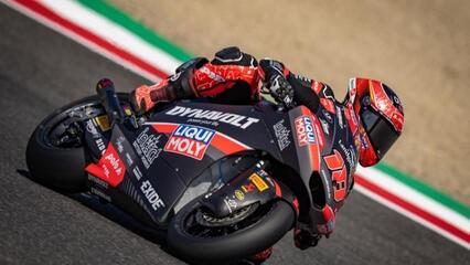 ‘Manugasss’ brilla con luz propia y gana la carrera de Moto2 en Mugello