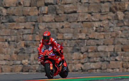 Marc Márquez vuela hacia una pole imponente en Aragón