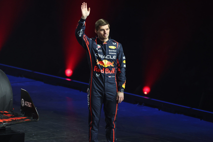 Marko descarta salida de Verstappen pese a rumores de oferta millonaria de Aston Martin