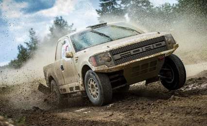 Martin Prokop prepara el Dakar con una Shelby Raptor