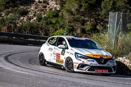 Miguel García se corona a lo grande campeón del Clio Trophy Spain