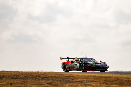 Miguel Molina cierra una competitiva temporada de EMLS en Portimao