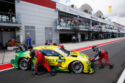 Mike Rockenfeller en pole para la carrera del domingo en Moscú