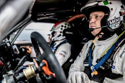 Mikko Hirvonen encabeza la ofensiva de X-Raid en el Dakar