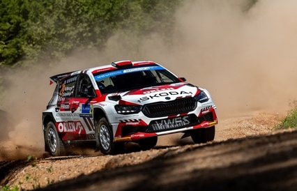 Miko Marczyk se coloca al frente del WRC2 tras el fugaz inicio en Estonia