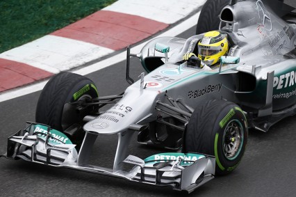 Nico Rosberg vuelve a liderar unos Libres