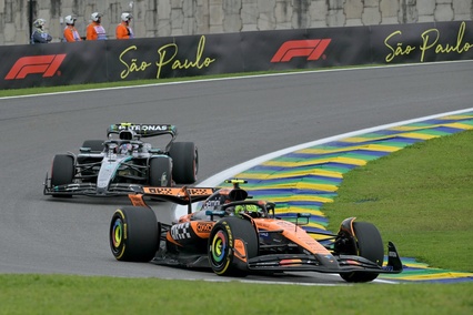 Norris gana la Sprint en Brasil en la que su rival Piastri terminó fuera de combate pronto