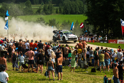 1.022 días después, Oliver Solberg cumple su sueño y gana con Toyota el Rally de Estonia