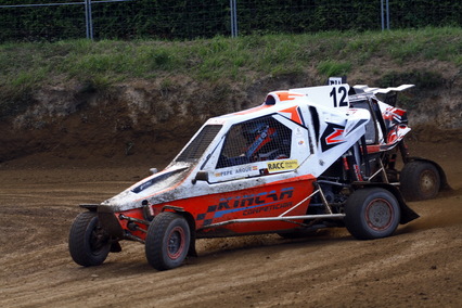 Pepe Arqué llega a Arteixo liderando el Campeonato de España de Autocross