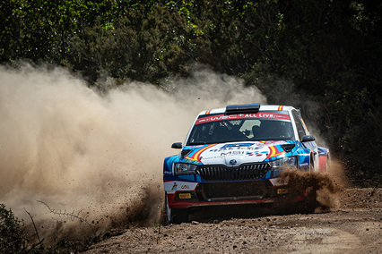 Pepe López y Jan Solans en puestos de podio del WRC3 en Cerdeña