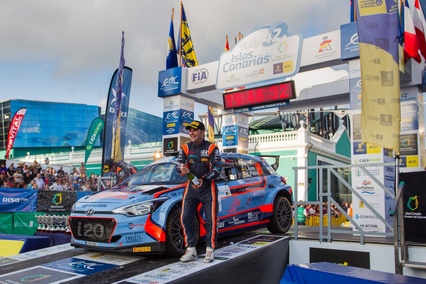 Pódium para Ares-Pintor en el Rallye Islas Canarias