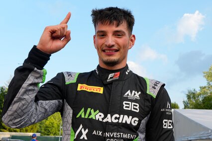 Pole de Benavides en Spa, mala fortuna para Boya