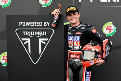 Pole para Manu González en Moto2