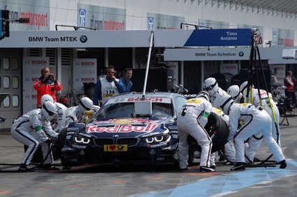 Previo BMW Team Mtek Oschersleben