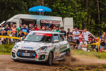RaceSeven y Óscar Sarabia, a sentenciar el título de la Copa Suzuki Swift en la Nucía