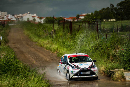Raúl Carrasco estrena su casillero de victorias con el Toyota Aygo N3