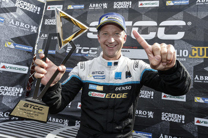 Robert Dahlgren recorta distancias en Karlskoga