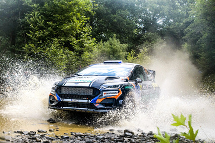 Rogelio Peñate sube al podio de las categorías WRC3 y WRC Júnior en Grecia