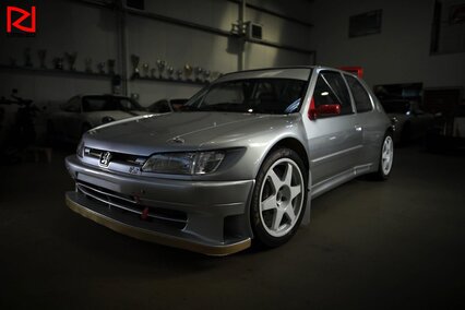 Romain Dumas estrena en Francia su Peugeot 306 Maxi Kit Car, en el que ha trabajado 9 años