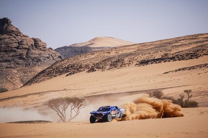 Sainz se sitúa segundo de la general tras una gran etapa