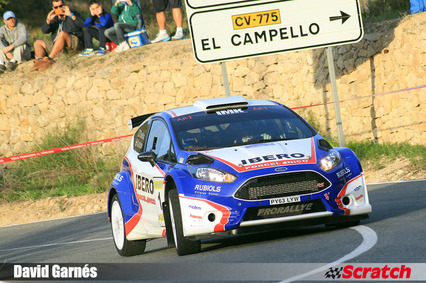 Santi Carnicer vence en el estreno del Rallye de Xixona