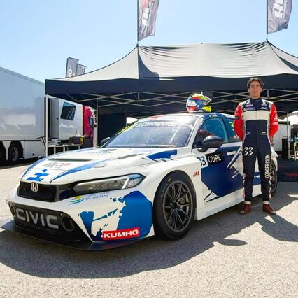 Santi Concepción Jr. arranca con fuerza en el Europeo de TCR Superturismo: Top 10 en los primeros entrenamientos en Portugal