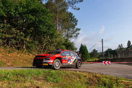 Santi García mostró gran ritmo en el Rallye de Pontevedra