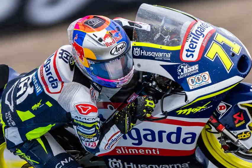 Sasaki fue el más rápido en Moto3, séptimo poleman diferente de 2022