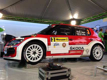 Skoda lidera el tramo de clasificación del Barum