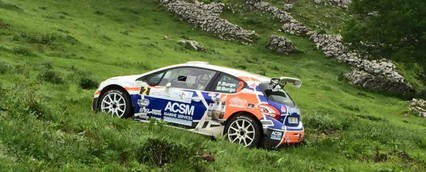 Pernía y Burgo se retiran del Rallye Santander 