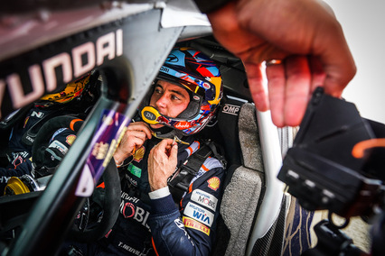 Thierry Neuville es descalificado del Rally Safari de Kenia