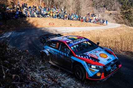 Thierry Neuville y Seb Ogier se exhiben en la lucha por el liderato del Rallye Monte-Carlo 2024