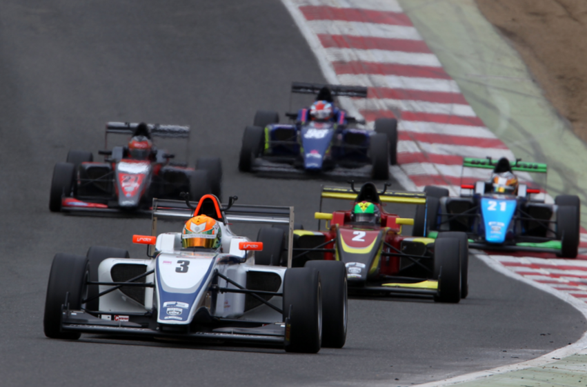 Toby Sowery asume el mando en Brands Hatch