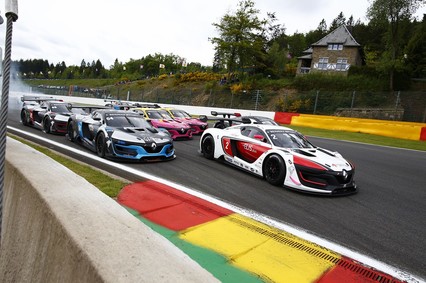Toni Forné sube al podio en Spa-Francorchamps