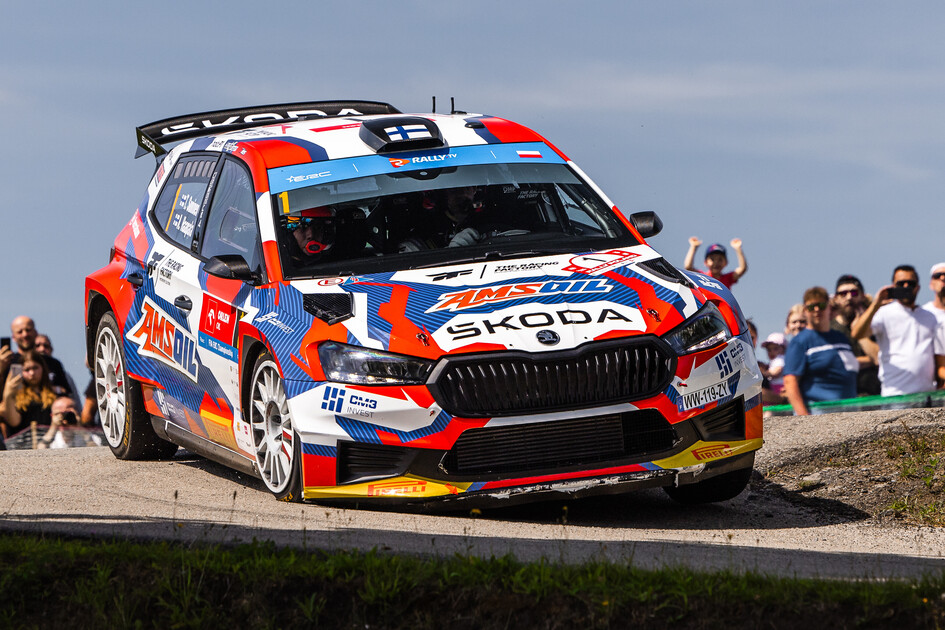 Teemu Suninen vence en Polonia y es más líder del ERC