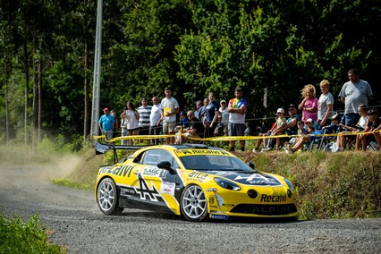 TRS Racing Team obtiene su primera victoria absoluta a nivel nacional en Narón y se impone en las Copas  